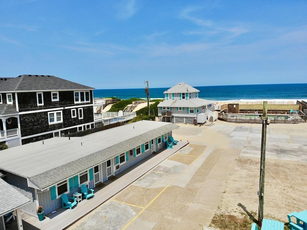 SandSpur Ocean Cottages photo 13