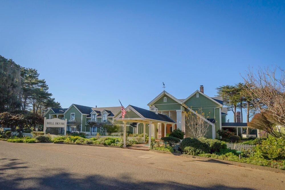 Hill House Inn photo 12