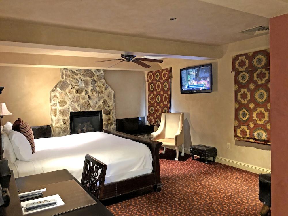 Border House at Crystal Bay Casino photo 11