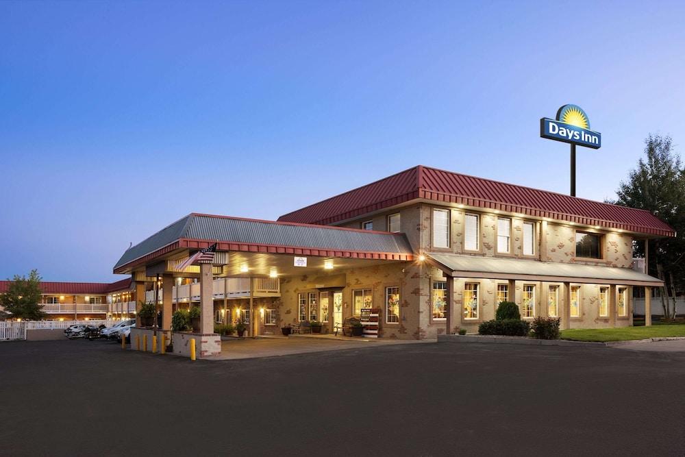 Days Inn by Wyndham Montrose photo 1