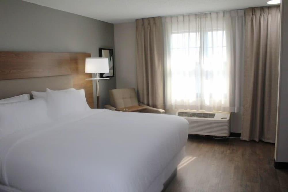 Candlewood Suites Southfield - Detroit by IHG photo 23