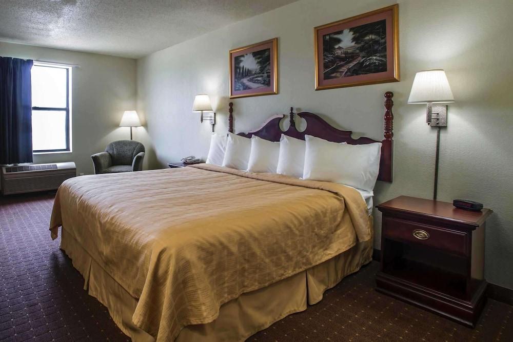Quality Inn Harrisburg photo 4