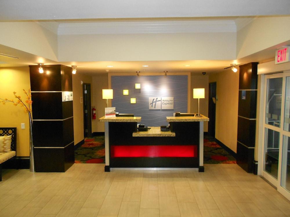 Holiday Inn Express and Suites Corpus Christi North by IHG photo 25