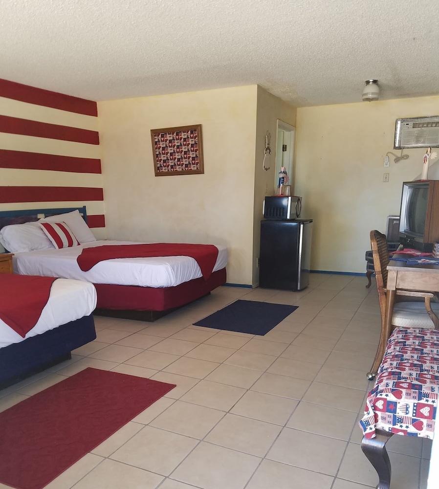 Stagecoach 66 Motel photo 41
