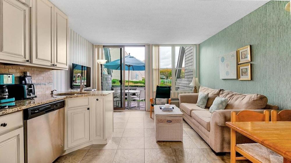 The Surf Club photo 64