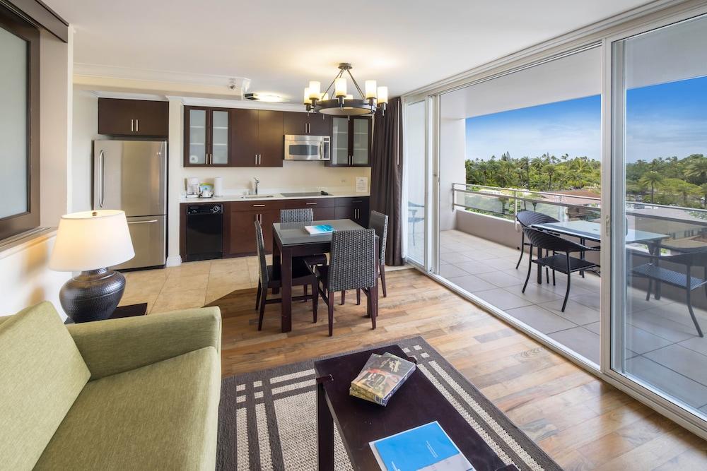 Regency on Beachwalk Waikiki by OUTRIGGER photo 81