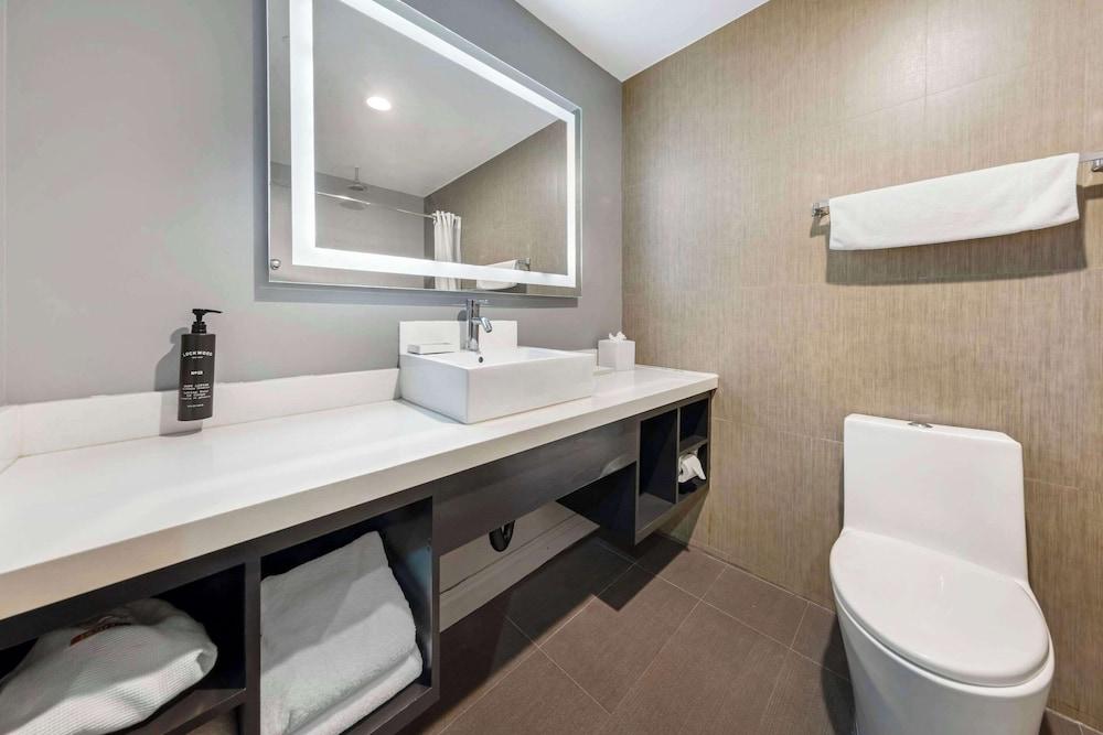 BLVD Hotel and Studios Universal-Hollywood, an Ascend Collection Hotel photo 97