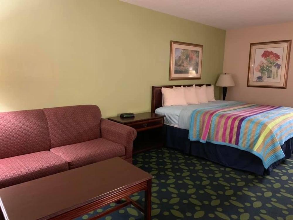 Haven Hotel photo 2