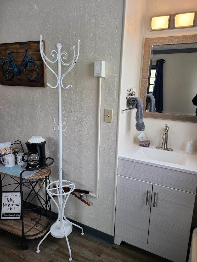 Lamplighter Cabins & Suites photo 9