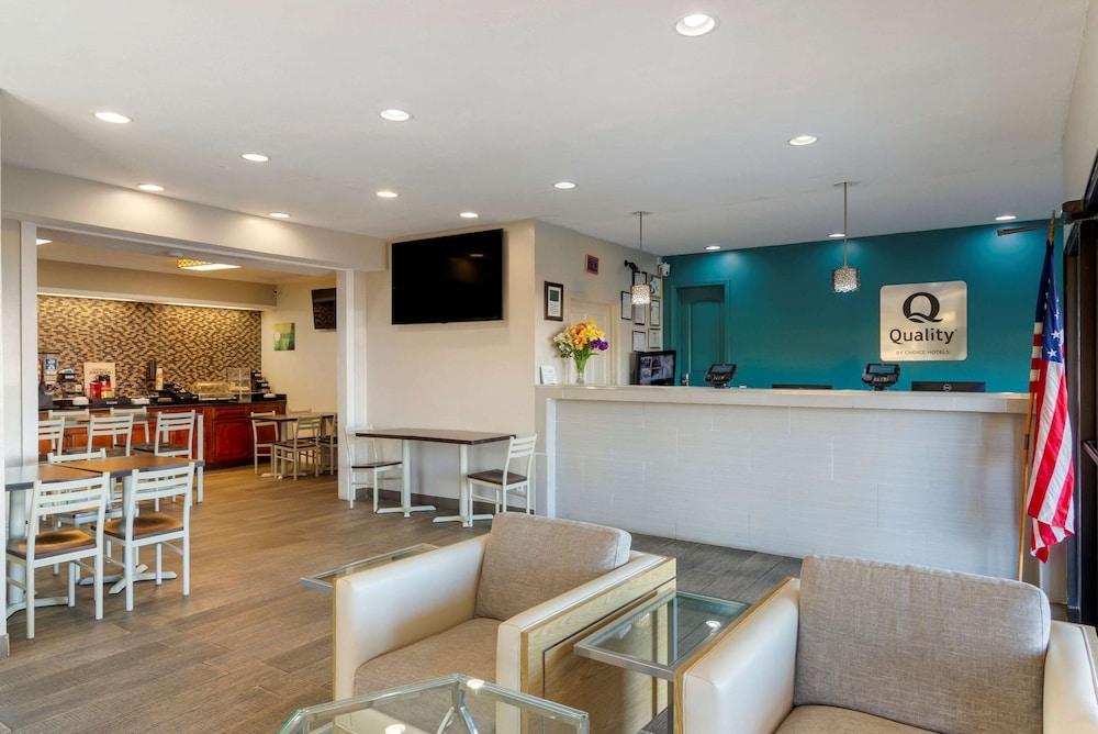 Quality Inn Ashburn photo 3