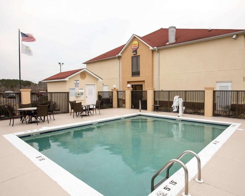 Comfort Inn Livingston photo 28