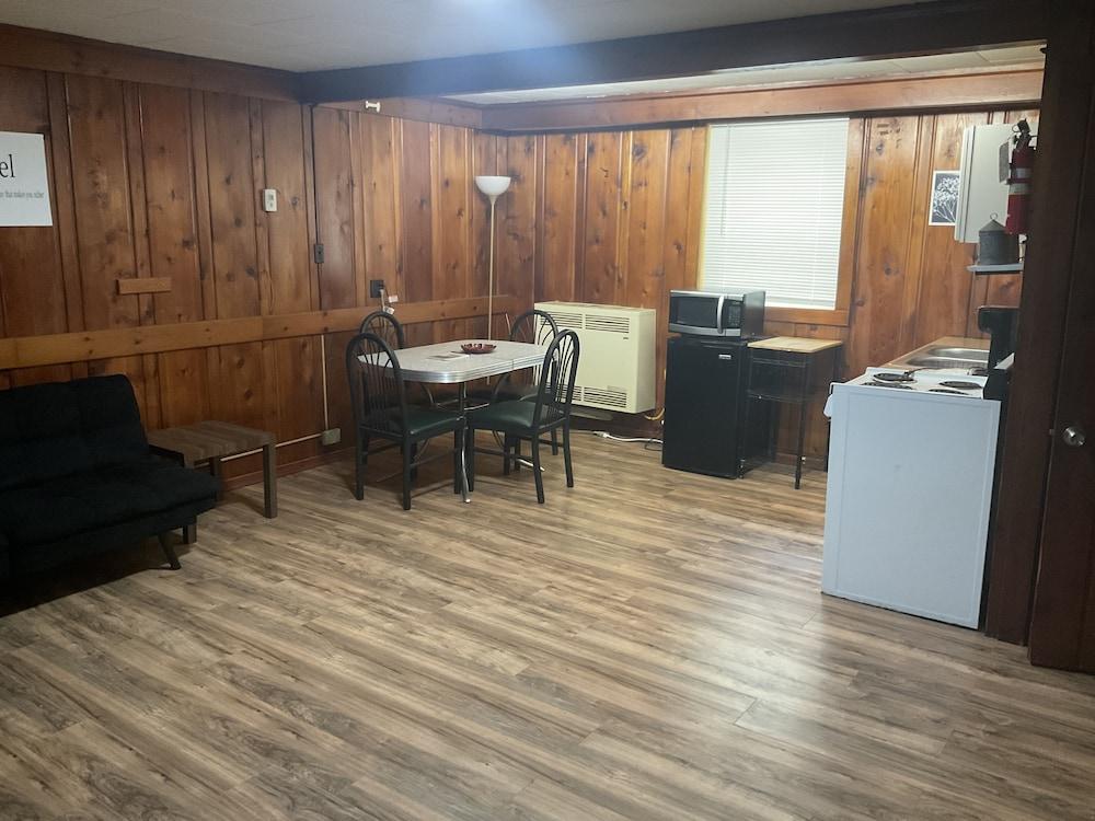 Fireside Lodge photo 12