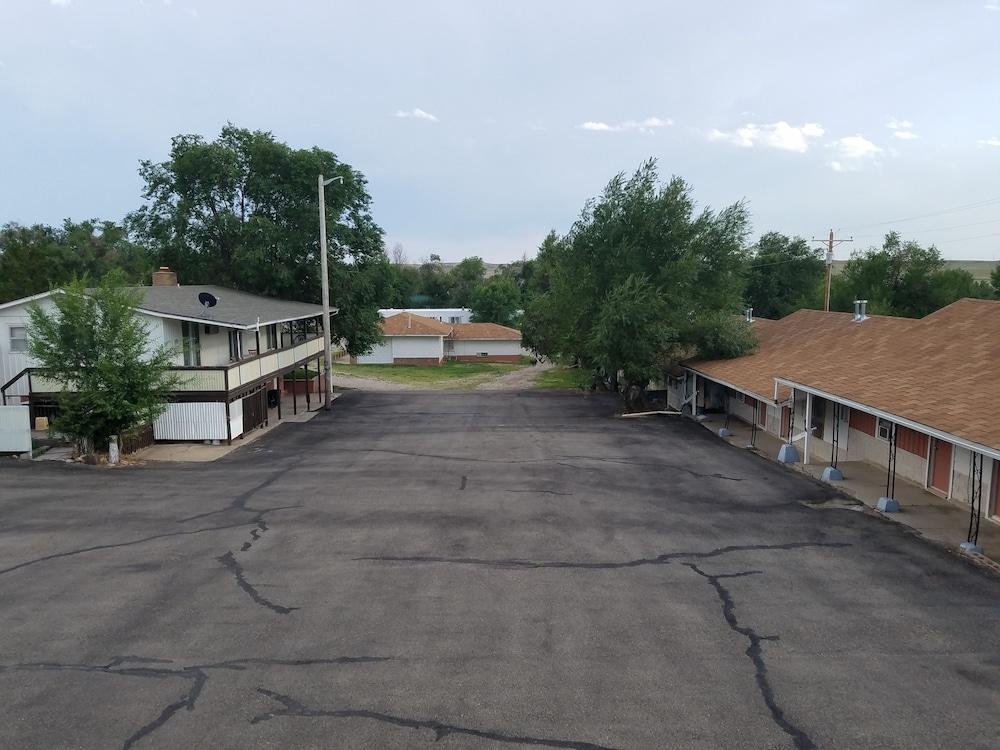 Moorcourt Motel photo 10