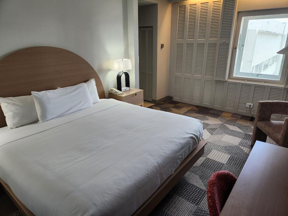 Miami International Airport Hotel photo 14