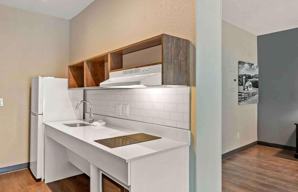 Extended Stay America Premier Suites Ft Lauderdale CypressCk photo 35