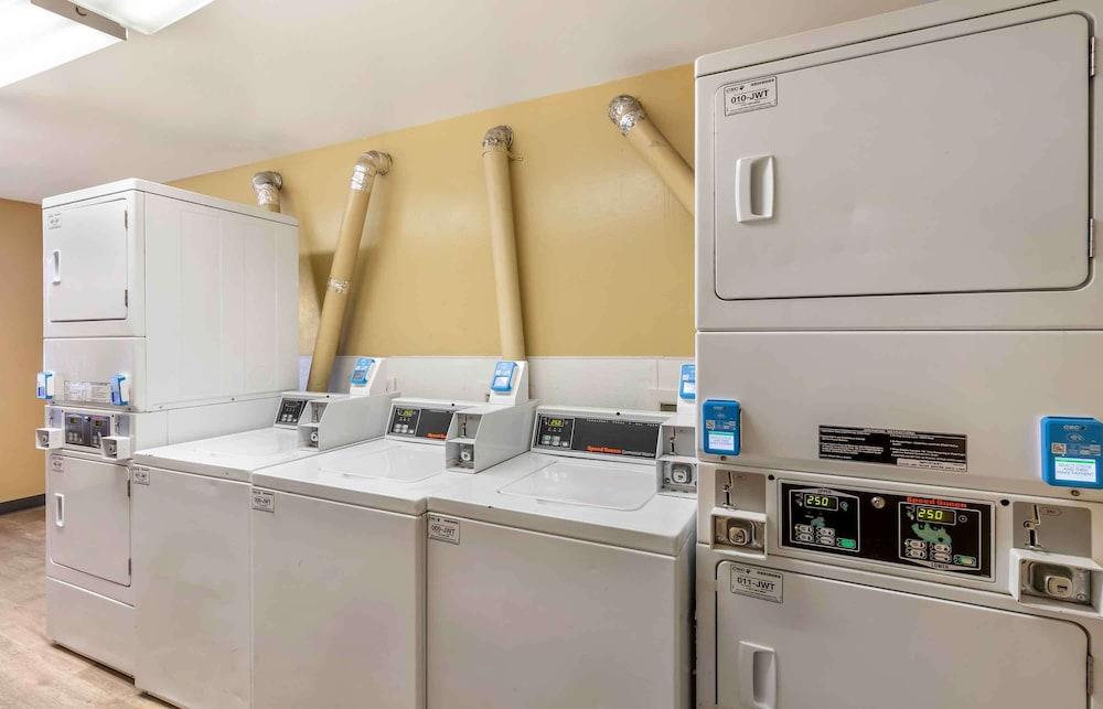 Extended Stay America Select Suites - Denver - Tech Center South - Greenwood Village photo 20