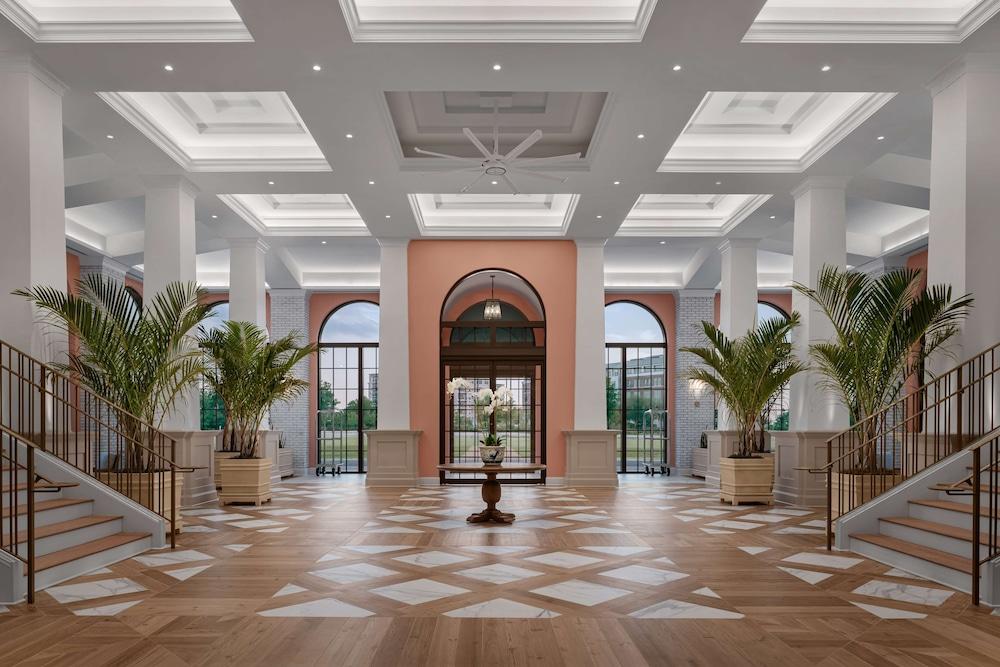 Embassy Suites by Hilton Charleston Harbor Mt. Pleasant photo 3