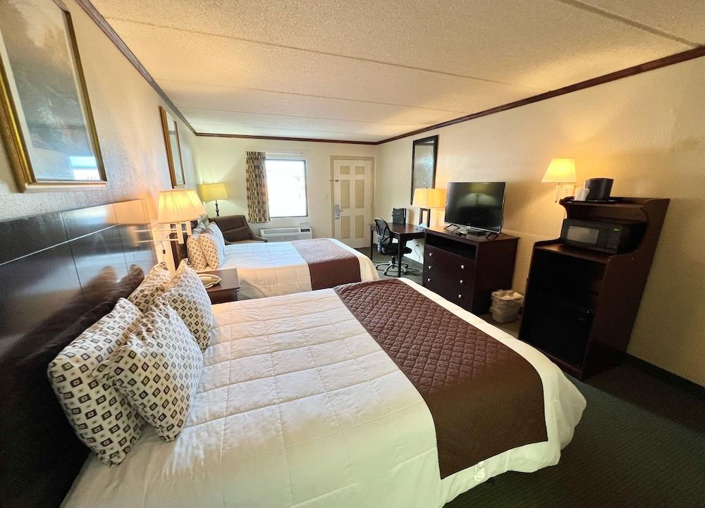 Cherokee Lodge photo 11