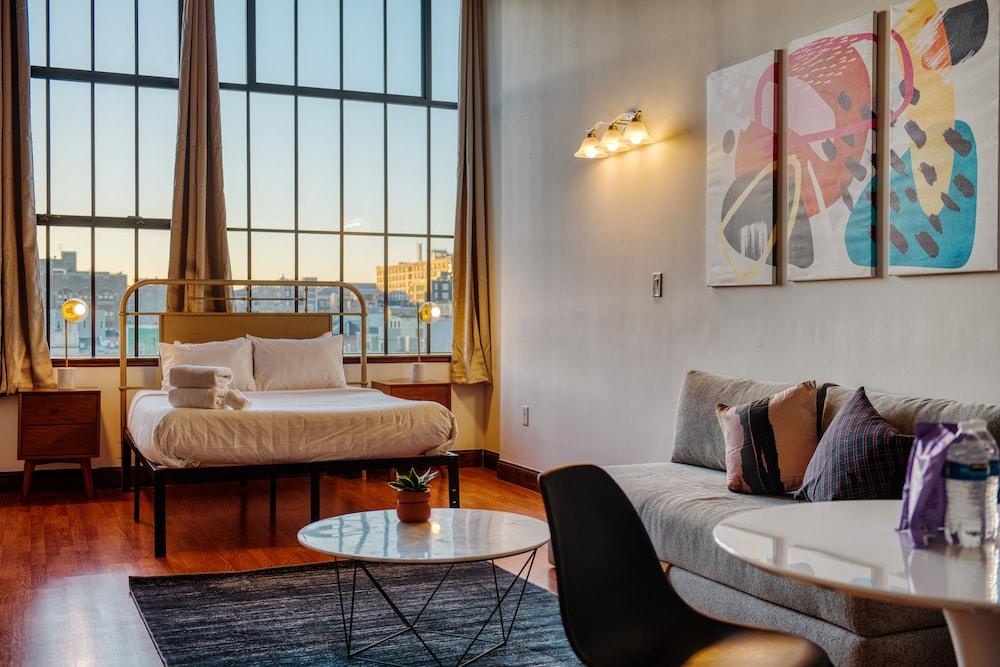 Sosuite at Independence Lofts - Callowhill photo 10