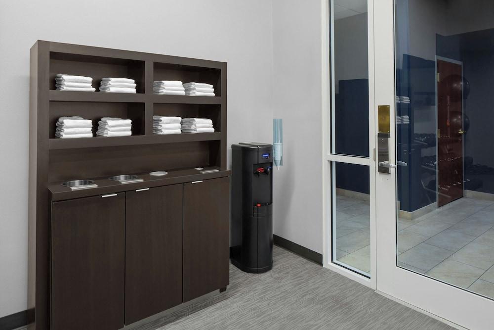Courtyard by Marriott Tampa Oldsmar photo 34