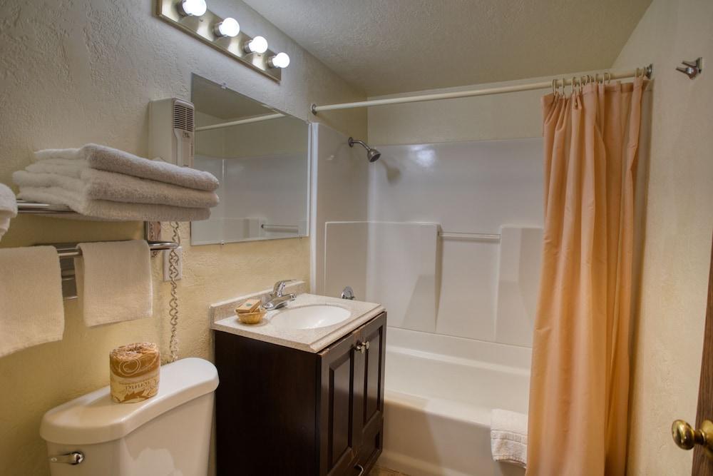 Kiva Motel photo 13