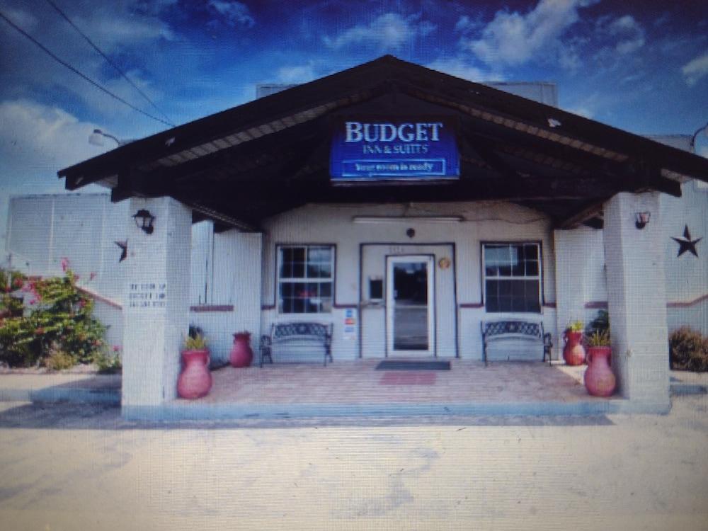 Budget Inn & Suites — hotel in Freer