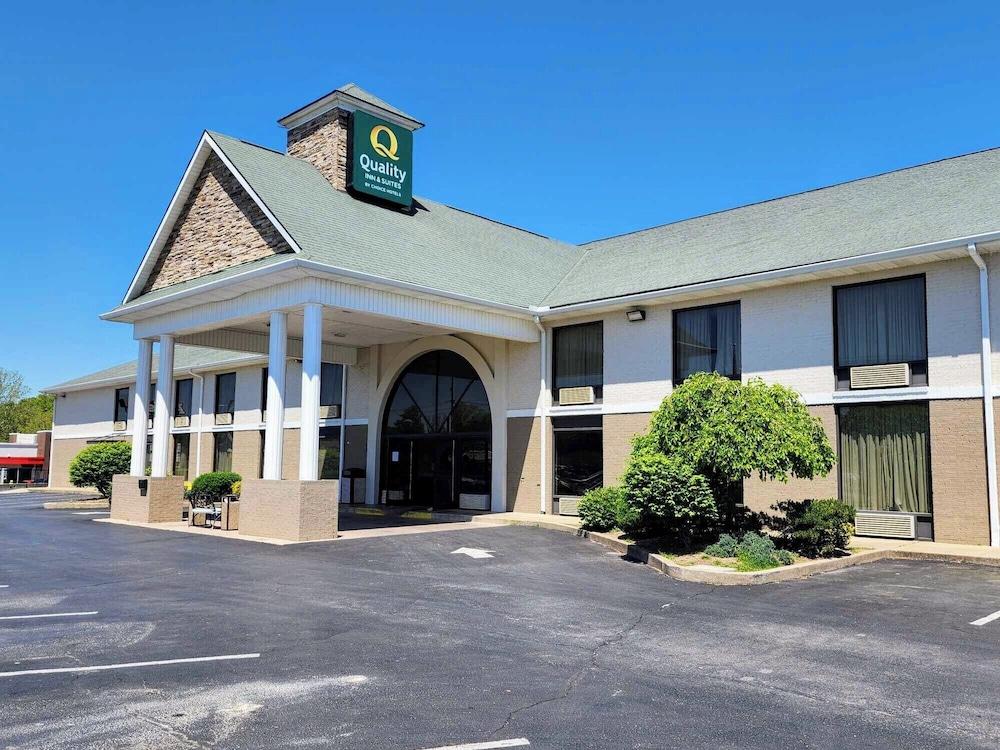 Quality Inn & Suites Somerset Downtown — hotel in Somerset