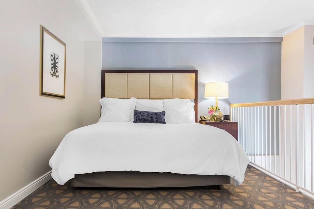 The Riverfront Hotel New Orleans photo 30