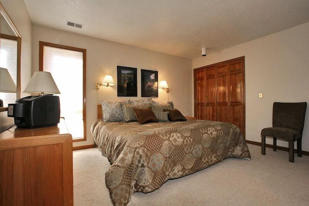 Swan Mountain Resort photo 5