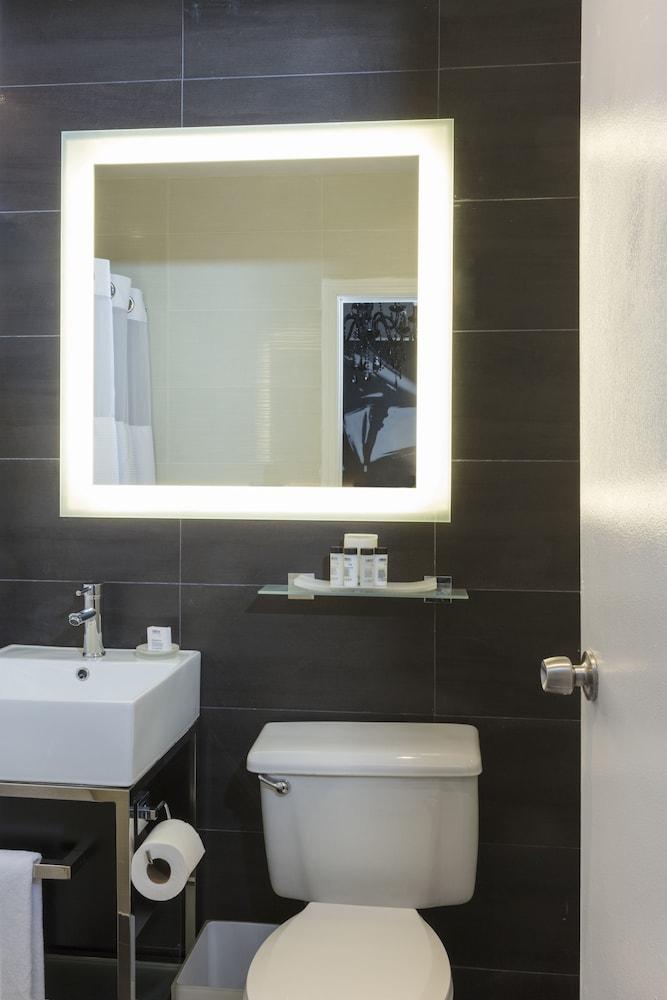 Square Hotel at Times Square photo 23