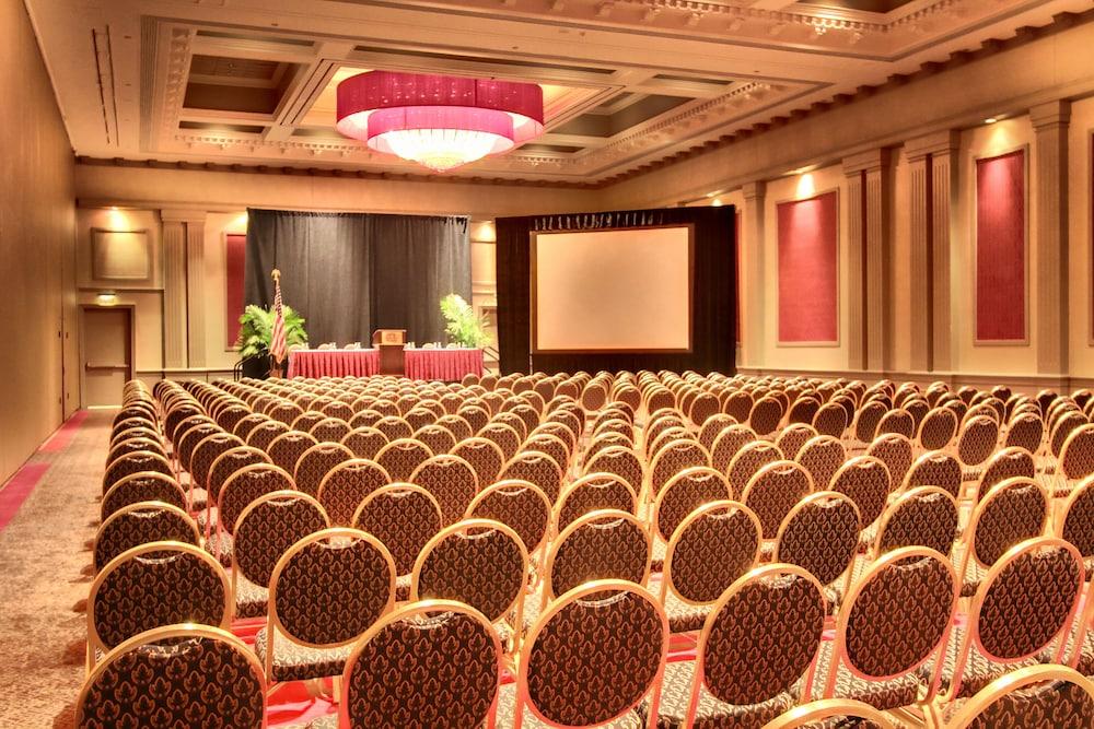 Golden Nugget photo 54