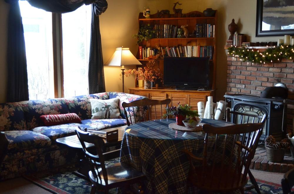 Greenbrier Inn photo 64