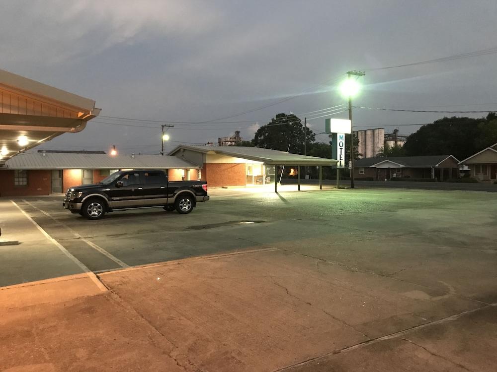 Sunnyside Motel photo 5