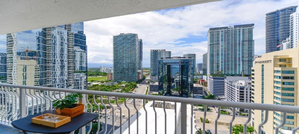 Icon Residences photo 44