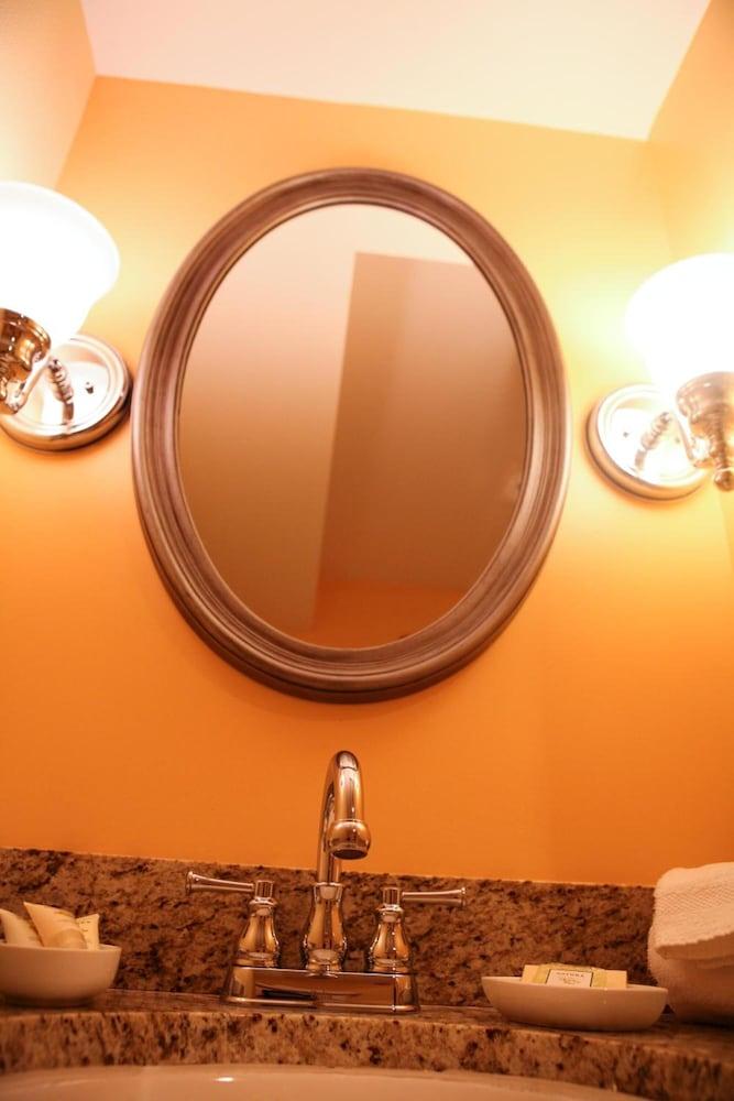 Main Street Inn photo 20