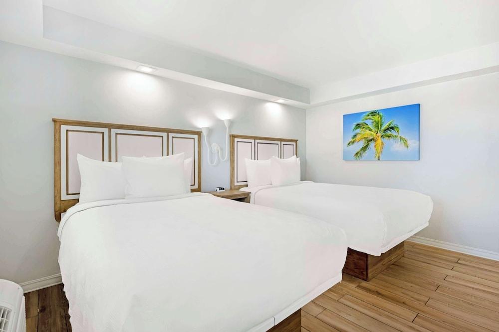 Best Western Plus Beach Resort photo 7