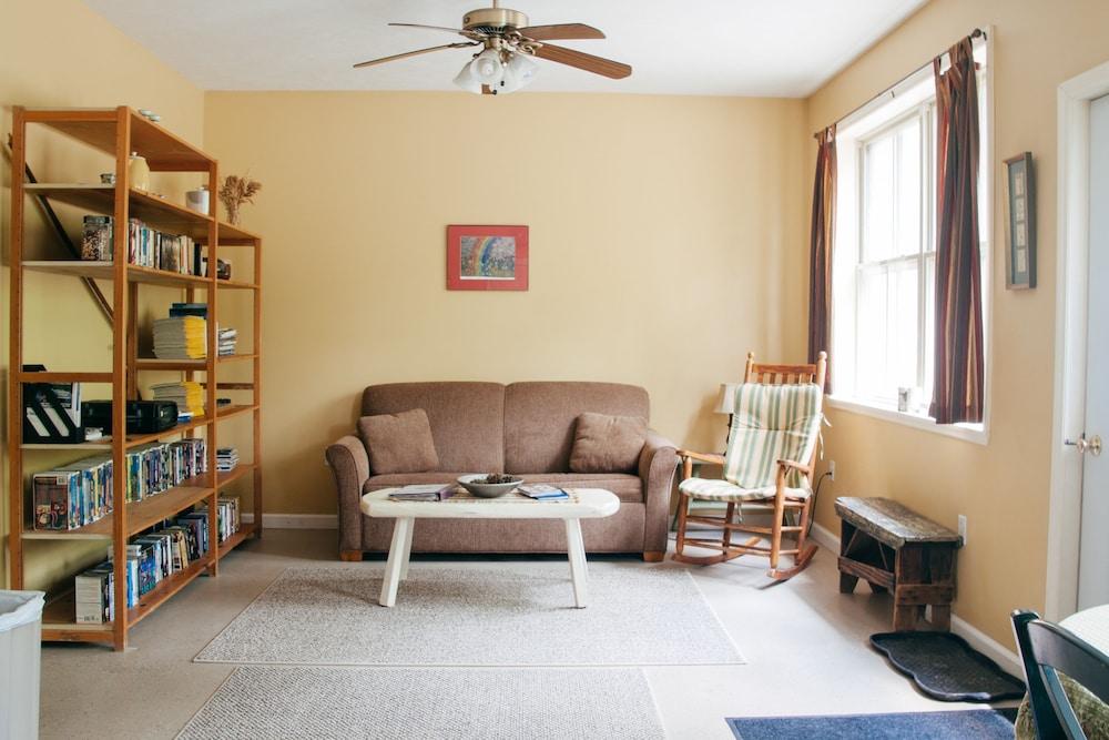 Wellnesste Lodge and Cabin Rentals photo 33