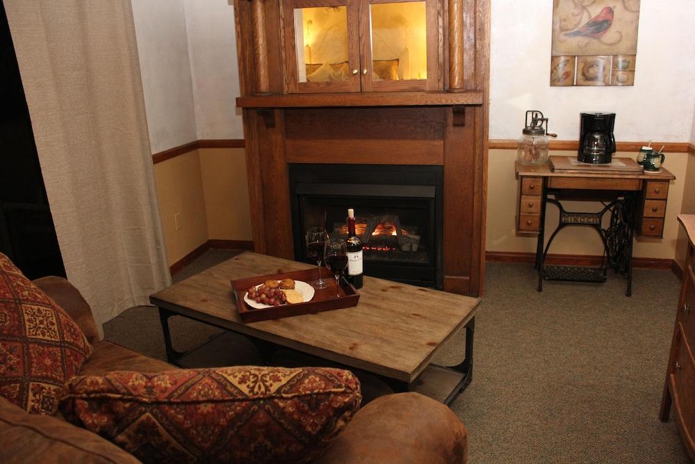 Adobe Village Inn photo 32