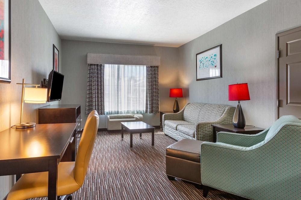 Best Western Plus Gallup Inn & Suites photo 43
