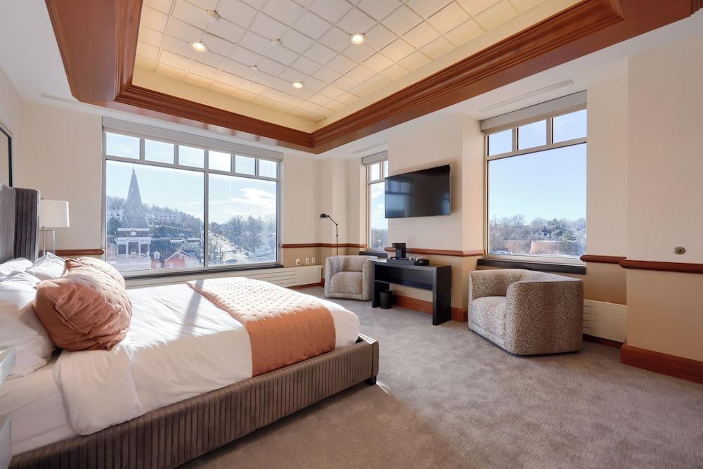 The Executive Suites and Venue photo 37