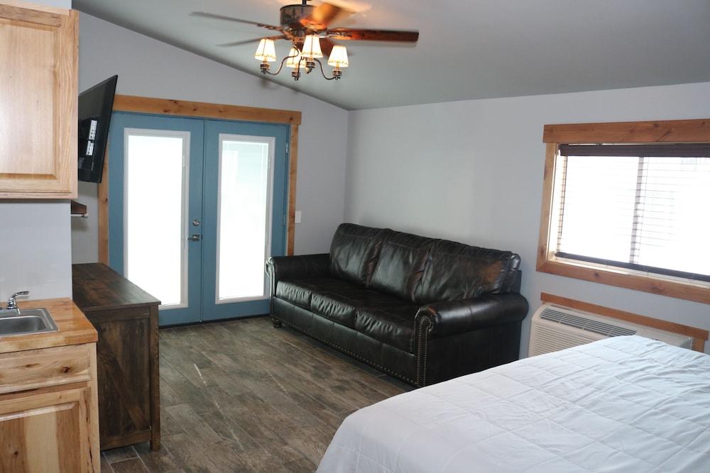 Columbine Inn photo 28