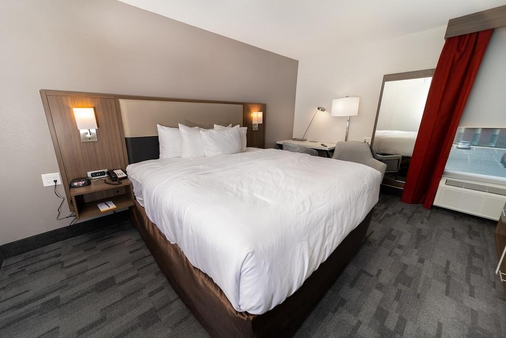 Comfort Inn & Suites Wyomissing/Reading photo 7