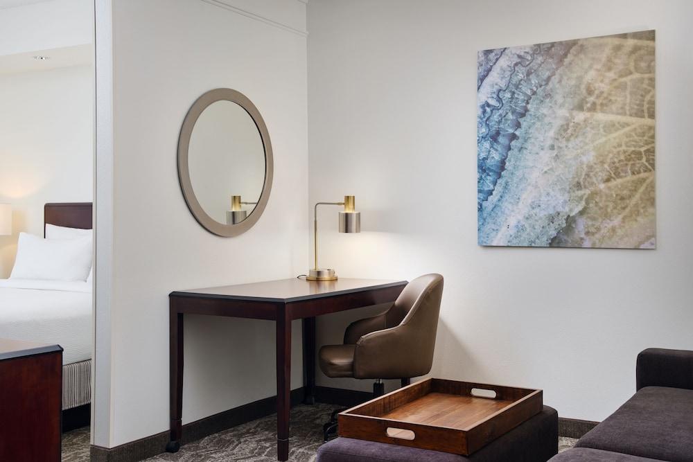 Springhill Suites by Marriott Richmond Northwest photo 6