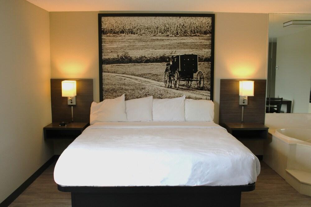 Boarders Inn & Suites photo 16