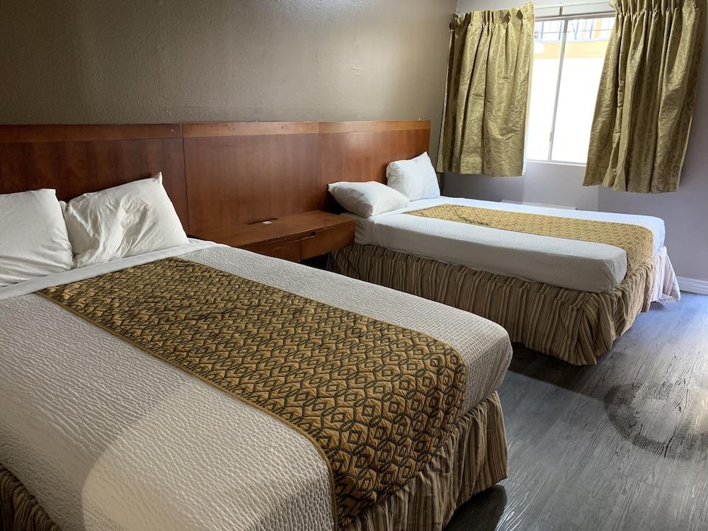 Circle Inn Motel photo 14