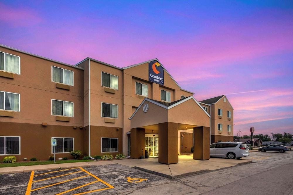 Comfort Inn & Suites Green Bay Stadium Area photo 1