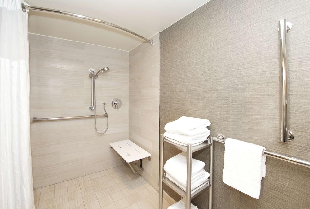 Hampton Inn Parsippany photo 39