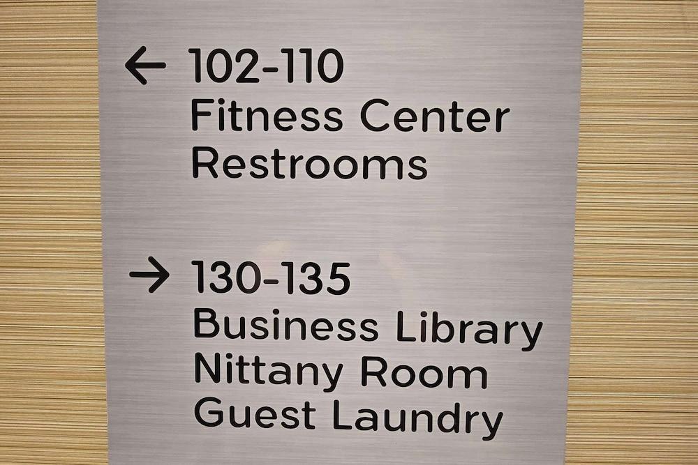 Country Inn & Suites by Radisson, Convention Center photo 31