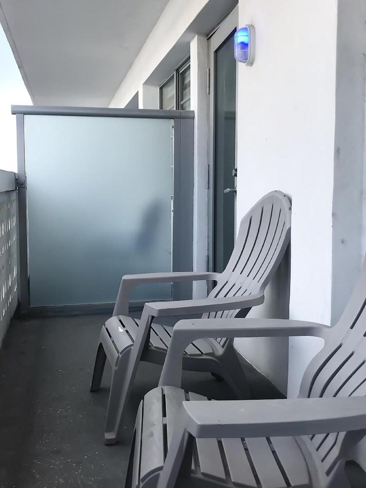 Ocean Drive Studios Beach Front photo 29