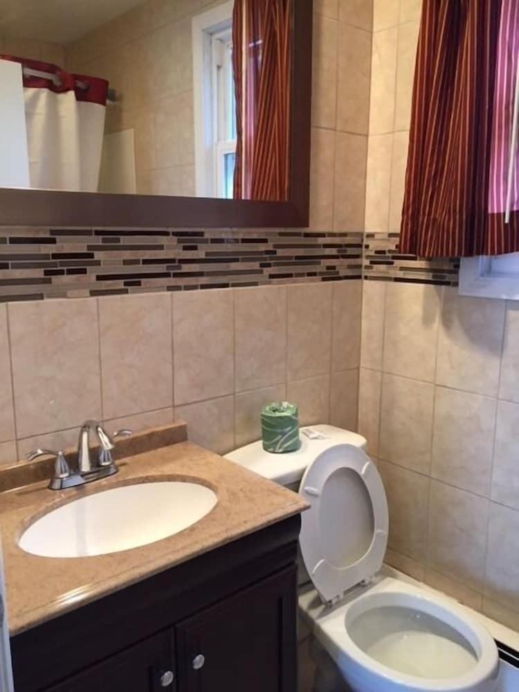 Budget Inn photo 18